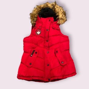 Canada Weather Gear Red Fur hooded vest. Size Large. NWOT